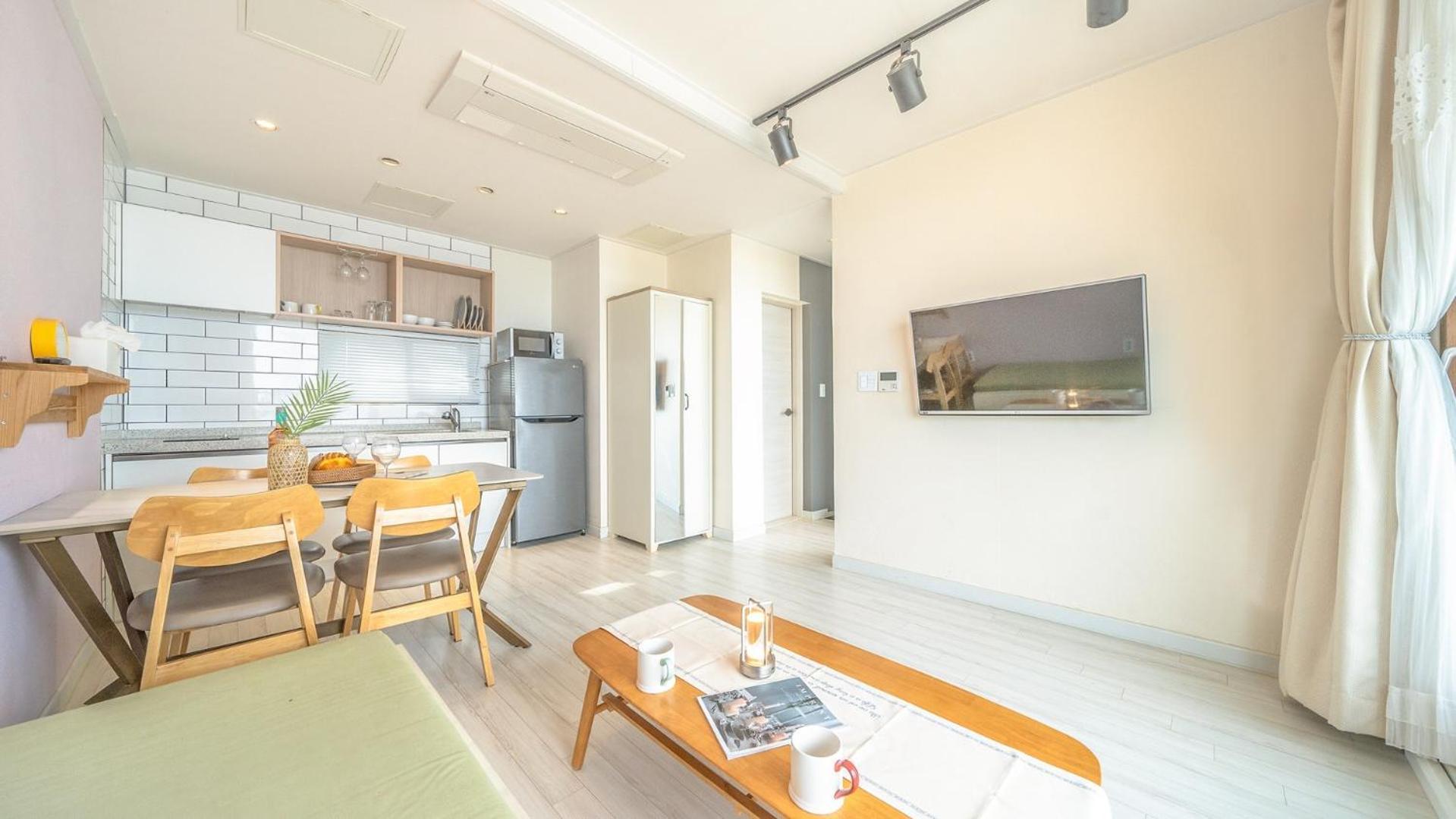 Goseong Littlesquare Oceanview Pension Номер фото